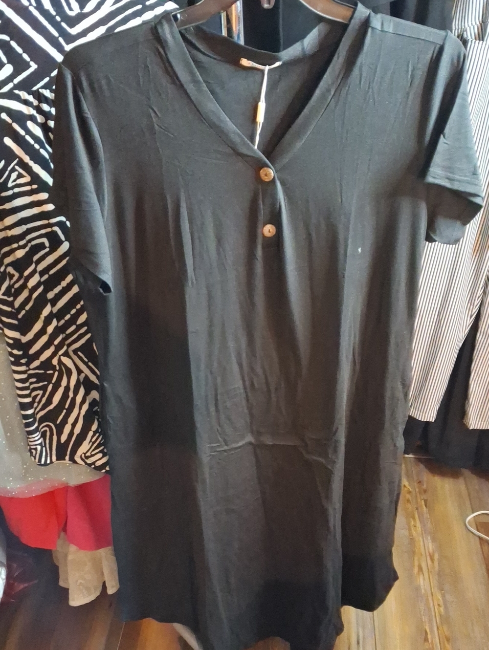 Ekouaer Black V-Neck Short Sleeve Sleepshirt with Button Detail